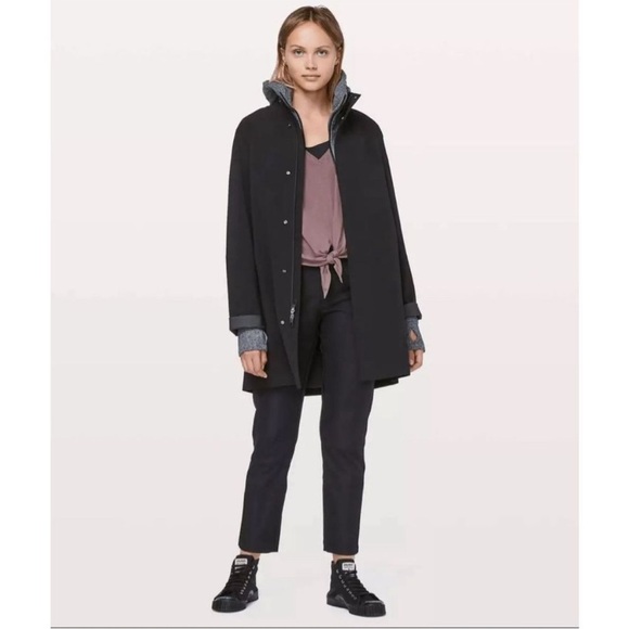 Lululemon Knot Gonna Fly top - Picture 9 of 9